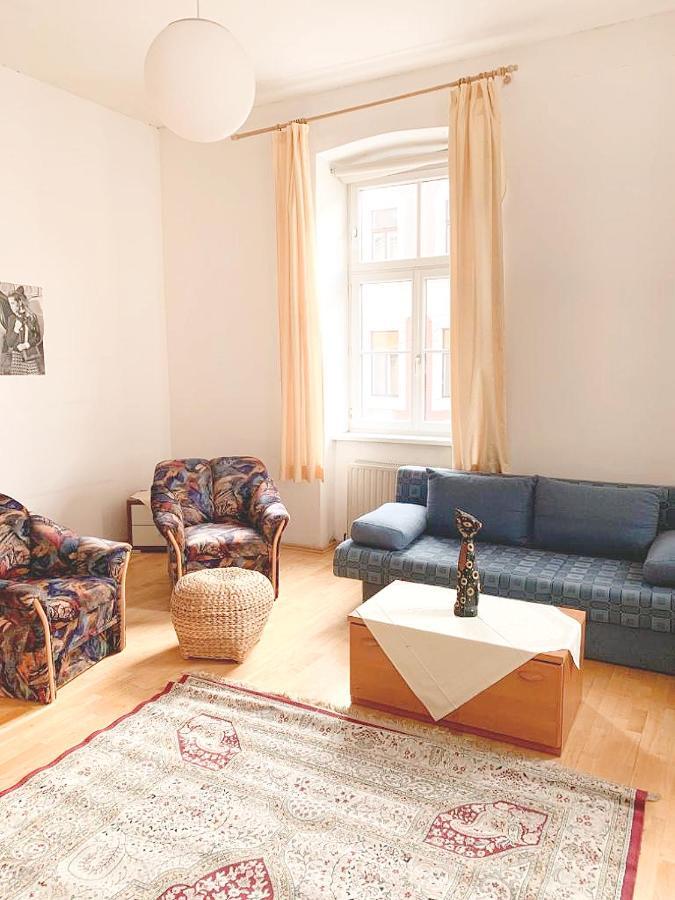 Pension Huber - Apartement Wien 9 Экстерьер фото